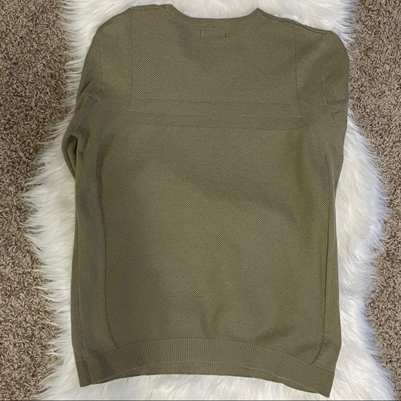 Zara Sweater - Picture 4 of 4